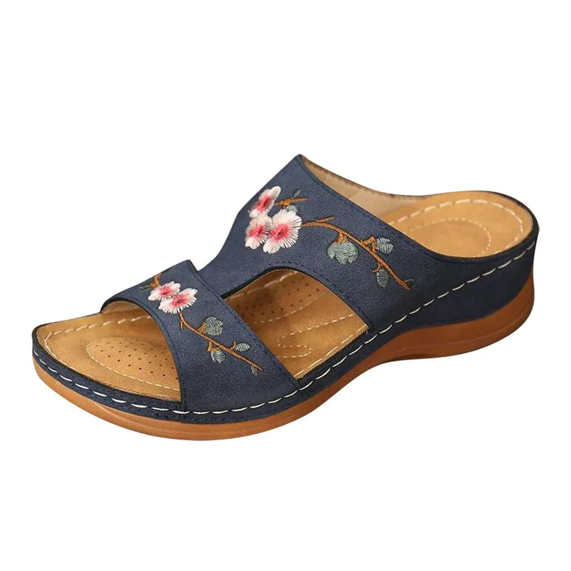 Woman Slippers Flower Platform Colorful Ethnic Flat Shoes Woman Comfortable Casual Fashion Sandals Female 2023 Summer Slippers