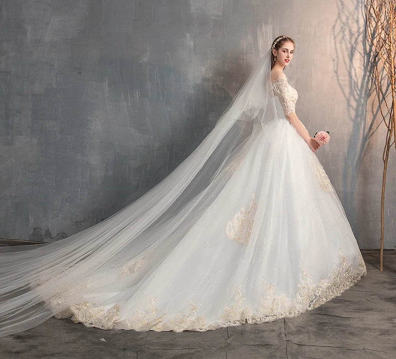 2023 Wedding Dress Off The Shoulder Half Sleeve Wedding Gown Lace Applique Plus Size Simple Wedding Dress Robe De Mariee