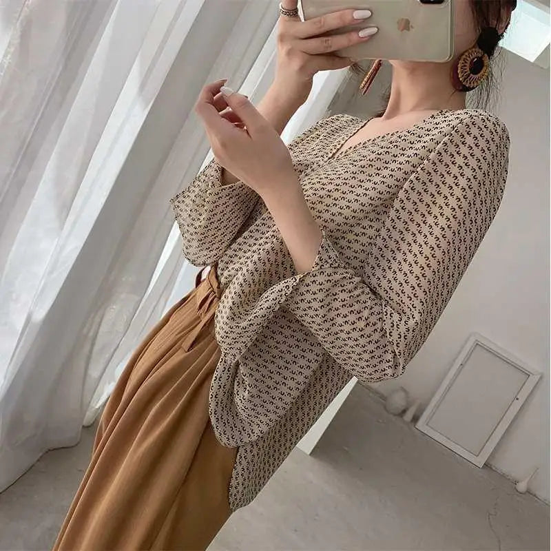 Women Blouses V-neck Printing Long Sleeve Loose Shirts Sun Protection Office Lady Gentle Elegant Chiffon Tops Lazy Blusas Female