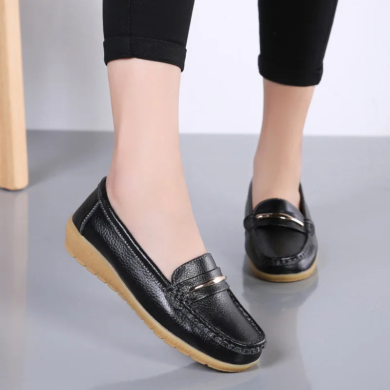 New Genuine Leather Shoes Woman Slip On Women Flats Moccasins Women's Loafers Spring Autumn Mother Shoe Big Size g76