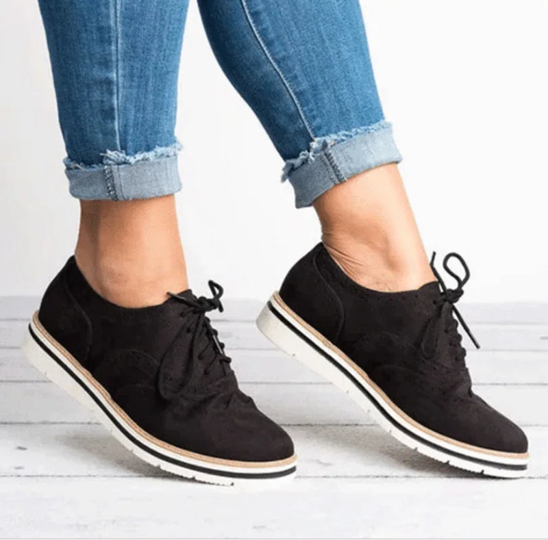 Women Oxfords Cut-Outs Lace Up Brogue Shoes Flat Platform England Ladies Non-slip Shoes Breathable Casual Female Low Footwear