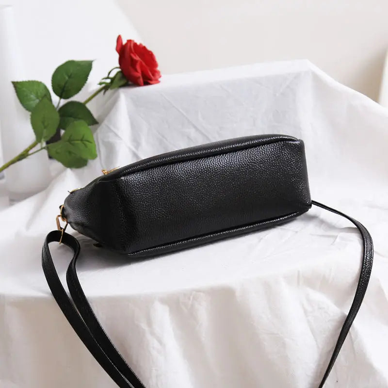Fashion Small PU Leather Messenger Bags for Women Bow Design Shoulder Bag Ladies Casual Crossbody Purse Female Handbags Pouch