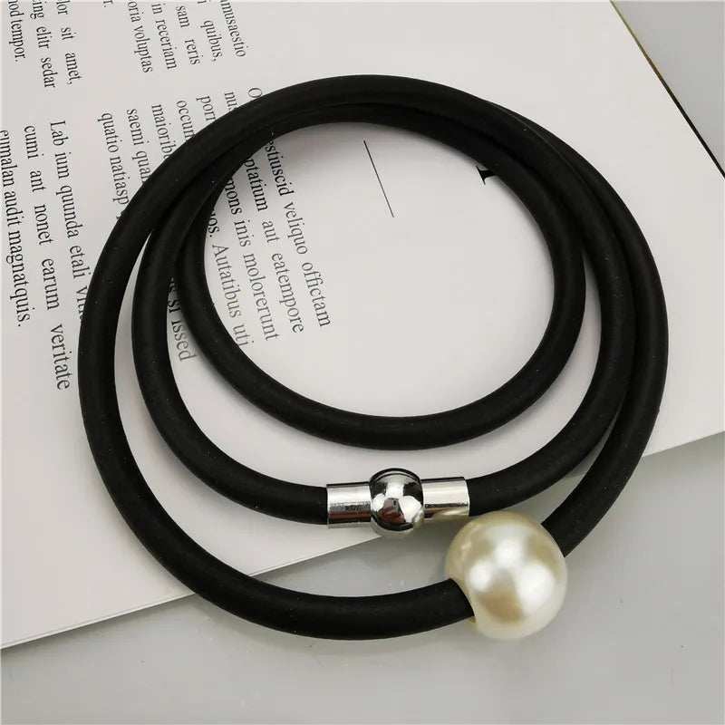 UKEBAY New Pearl Necklaces Women Pendant Necklace Simple Chains White Pearl Jewelry Dress Accessoires Wholesale DIY Necklaces