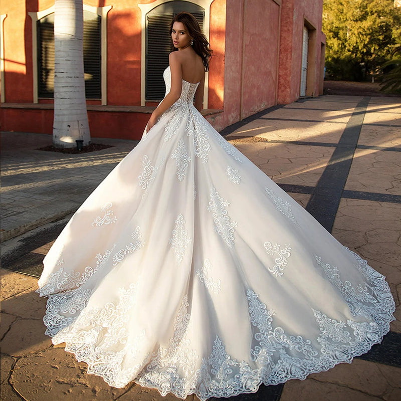 Vestido de Novia Appliques Tulle A-line Wedding Dresses Lace Up Back Vintage Robe de Mariee Sleeveless Simple Bridal Gowns