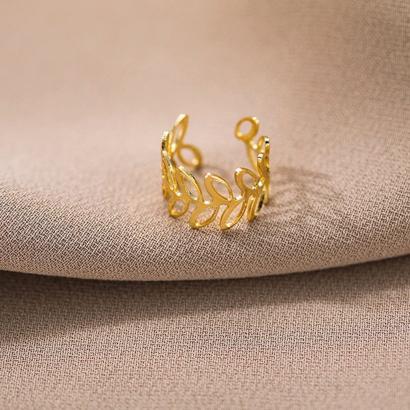 Vintage Gold Color Leaves Ear Cuff Black Non-Piercing Ear Clips Fake Cartilage Earrings Clip Earrings For Women Men Jewelry