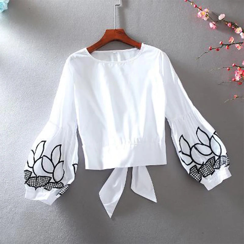 Women's Spring Summer Short Style Blouses Shirts Women's Long Sleeve O-neck Printed Lantern Sleeve Korean Tops SP505