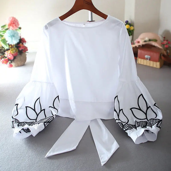 Women's Spring Summer Short Style Blouses Shirts Women's Long Sleeve O-neck Printed Lantern Sleeve Korean Tops SP505