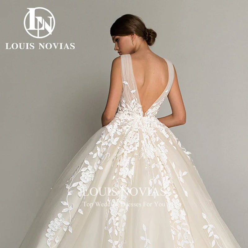 LOUIS NOVIAS Wedding Dresses For Women 2023 Elegant Backless Beaded Flowers Embroidery Sleeveless Wedding Gown Vestidos De Novia