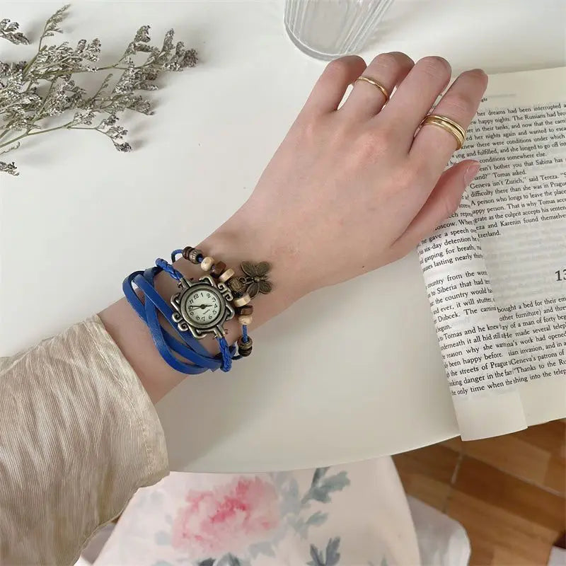 Elegant Fashion Ladies Dress Watches Vintage Wristwatches for Women Leatcher Band Small Dial Female Quartz Watch Montre Femme