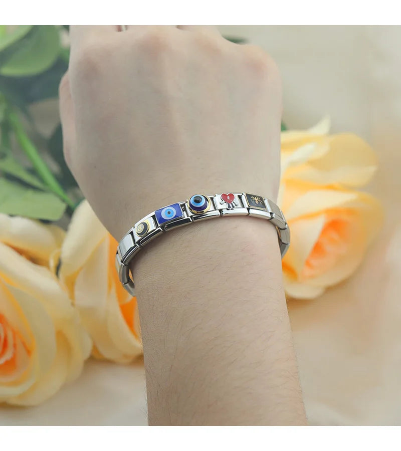 Hapiship 2024 Top Fashion Eye Moon Star Fish Spider Poker Queen Charm Italian Links Fit 9mm Bracelet Making DIY Jewelry DJ854