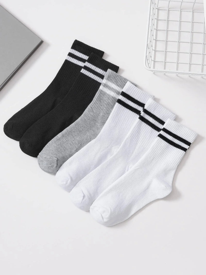 6 Pairs Middle Tube Socks For Men And Women Solid Colour In White and Black Fashion Sweat Absorption Breathable and Casual