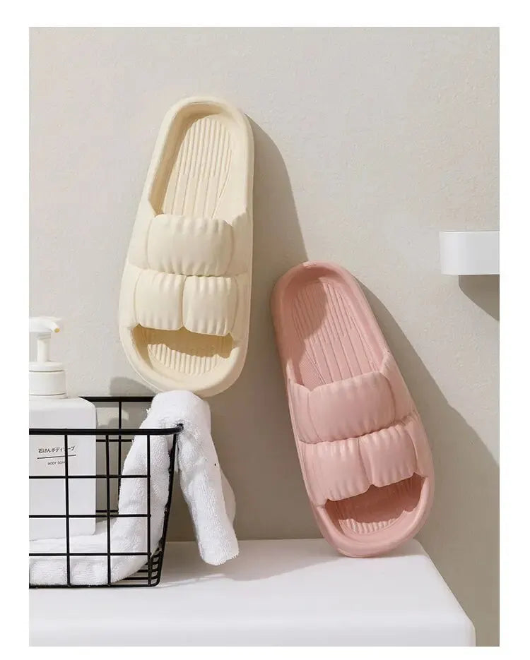 Soft Bottom Slippers for Women Home Bathroom Home Bath Non-slip Couple Summer Sandals for Men Summer Wear Comfortable