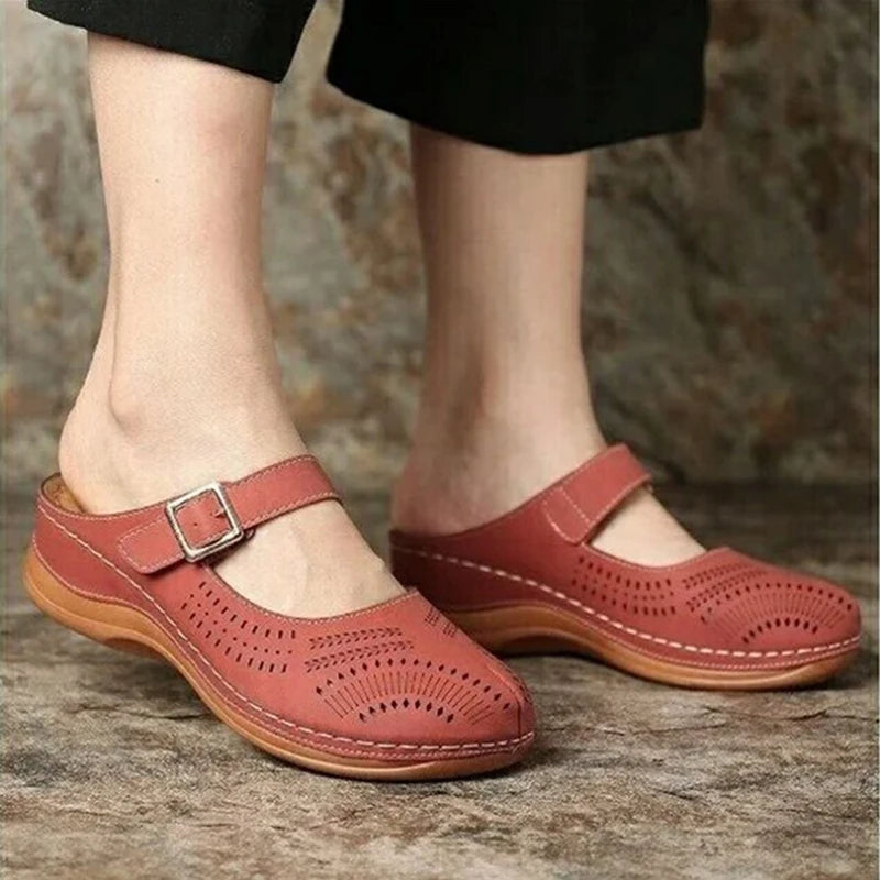 2021 New Women Flat Shoes Mules For Women PU Leather Round Head Sandals Closed Toe Sandals Women Slipper Non-slip Retro Shoes