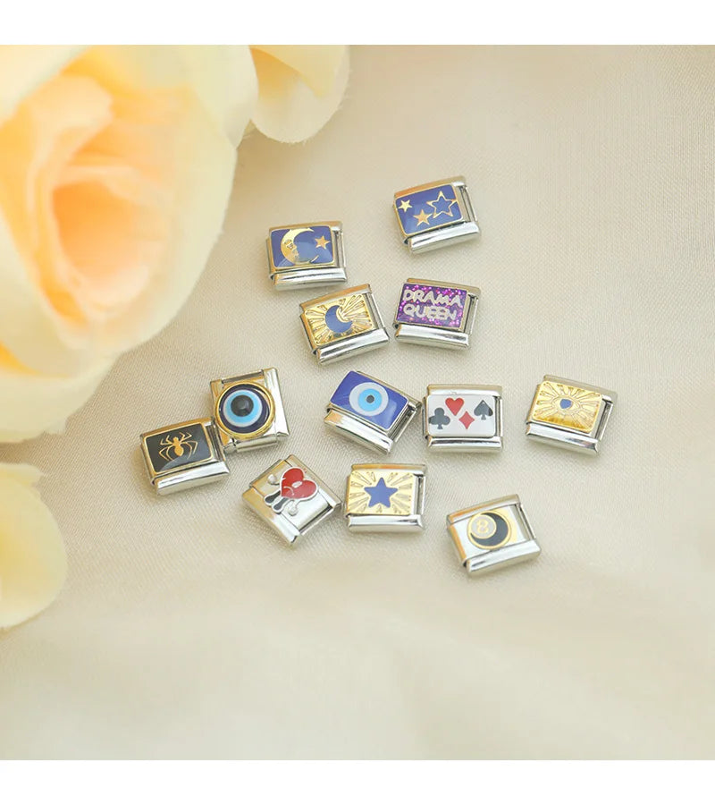 Hapiship 2024 Top Fashion Eye Moon Star Fish Spider Poker Queen Charm Italian Links Fit 9mm Bracelet Making DIY Jewelry DJ854
