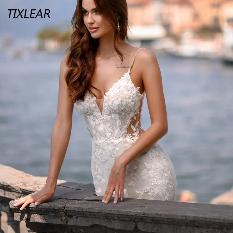 TIXLEAR Elegant Mermaid Wedding Dress V-Neck Spaghetti Straps Lace Applique Backless Bridal Gown Floor Length Vestidos De Novia