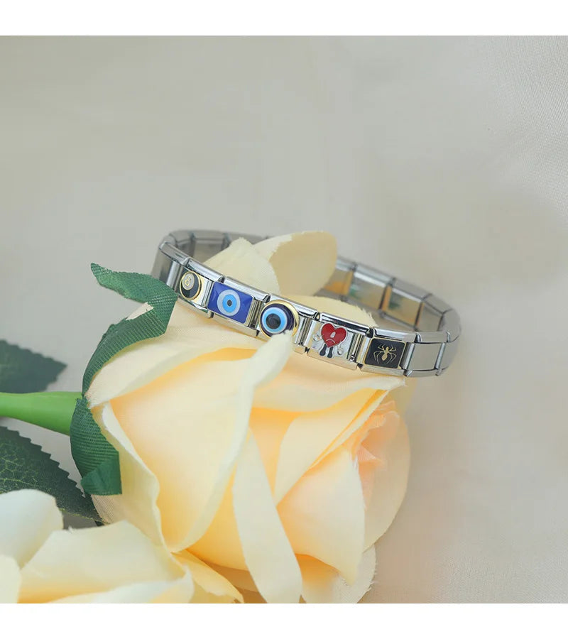 Hapiship 2024 Top Fashion Eye Moon Star Fish Spider Poker Queen Charm Italian Links Fit 9mm Bracelet Making DIY Jewelry DJ854