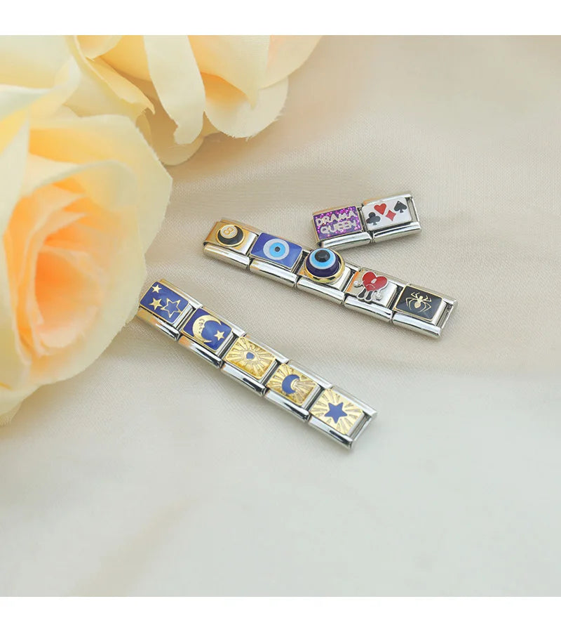 Hapiship 2024 Top Fashion Eye Moon Star Fish Spider Poker Queen Charm Italian Links Fit 9mm Bracelet Making DIY Jewelry DJ854