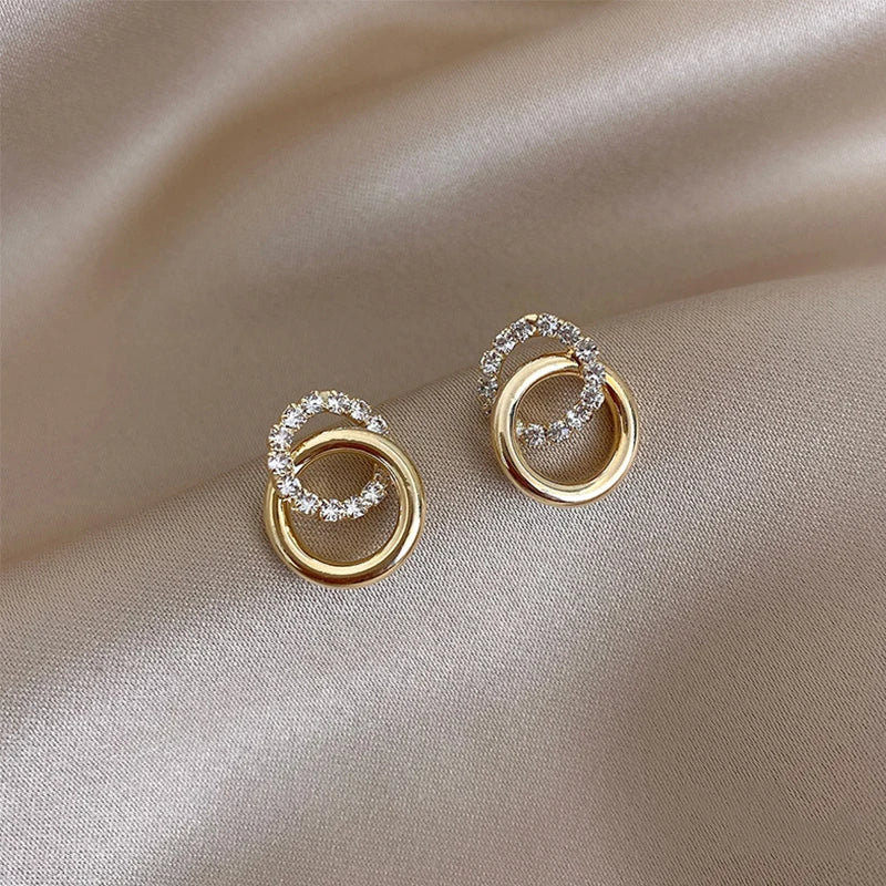 New Fashion Contracted Heart Pearl Fine Earrings Joker Sweet Elegant Temperament Women Drop Earrings