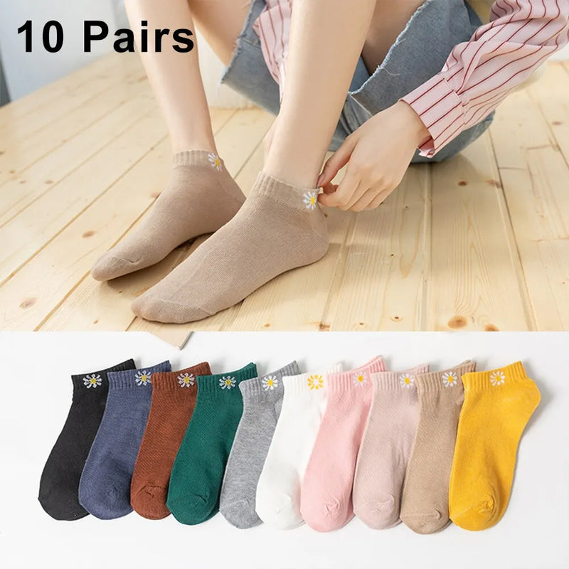 10 Pairs Women Low Tube Socks Set Cute Bear Pattern Fashion Breathable For Female Casual Style Comfortable Socks