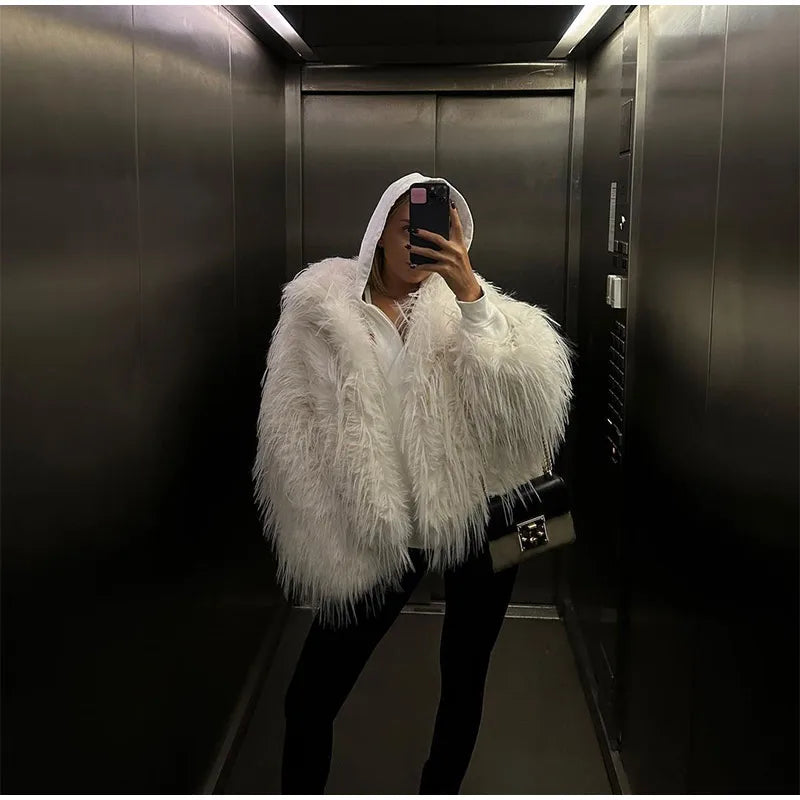Luxury Winter Loose Women's Thick Fluffy Faux Fur Coats Fashion Solid Cropped Oversized Warm Jacket 2024 New Lady Chic Outerwear