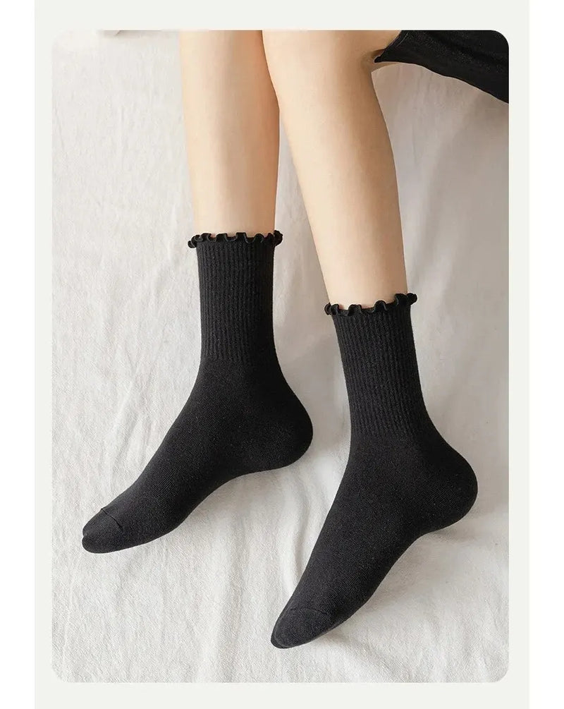5 Pairs /Lot Socks for Women Ruffle Middle Tube Ankle Short Breathable Black White Set Spring Autumn