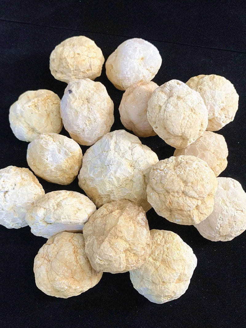 Rare Natural Agate Geode Cluster - Elevate Home Aesthetics & Well-being With This Mystical Energy Stone
