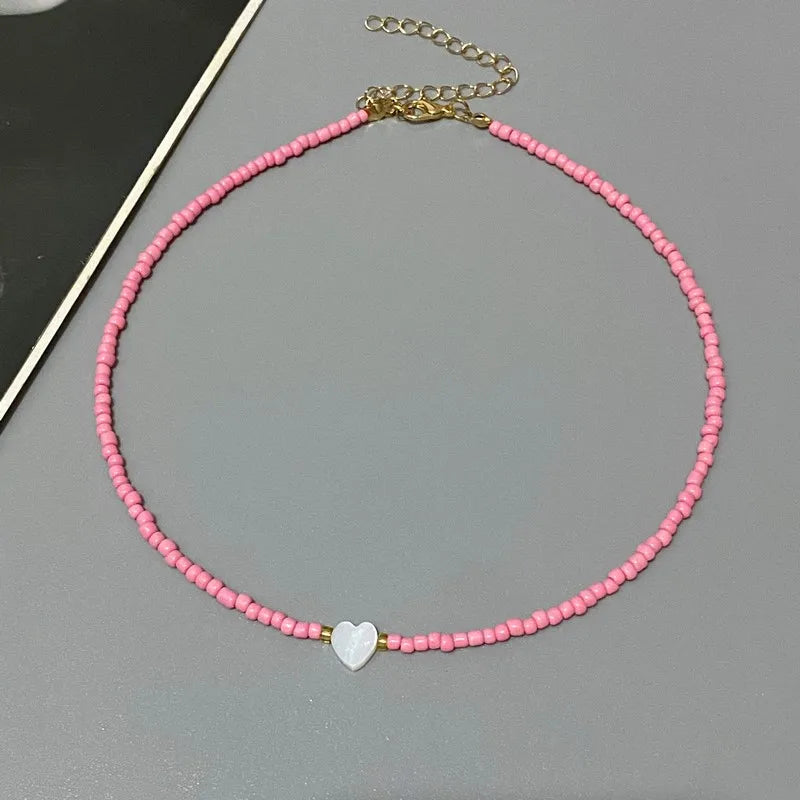 New Nature Shell Love Heart Choker Necklace for Girl Spring Summer Fashion Small Colorful Glass Beads Necklace Gift for Friend