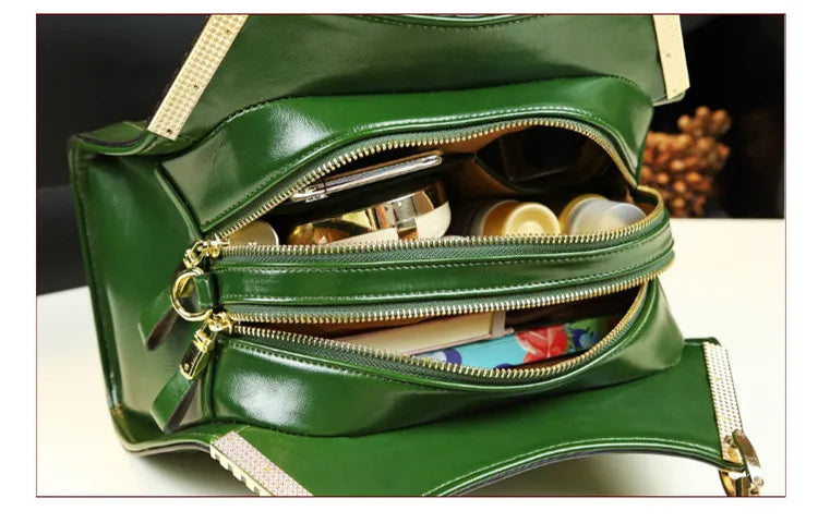 Genuine leather crocodile pattern handbag Women middle-aged female bag mother bag shoulder messenger bag multi-layer large bag