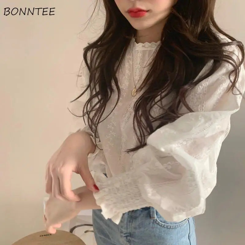 Blouses Women White Lace Lady Clothing Korean Fashion Elegant Hollow Out Teens Casual Simple Lantern Sleeve Solid Ins Design New