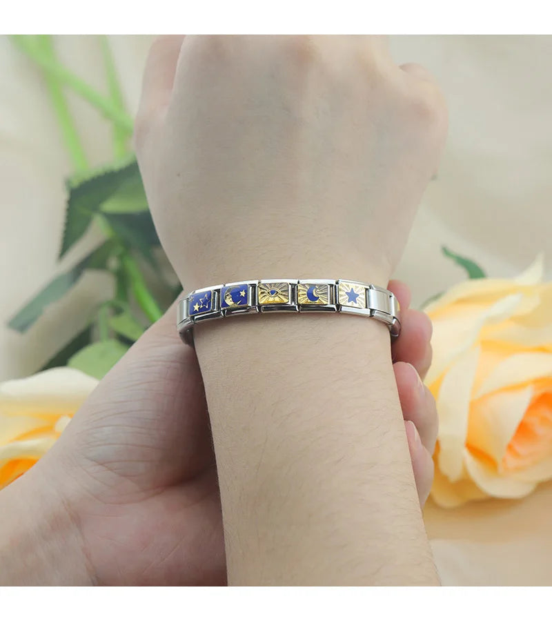 Hapiship 2024 Top Fashion Eye Moon Star Fish Spider Poker Queen Charm Italian Links Fit 9mm Bracelet Making DIY Jewelry DJ854