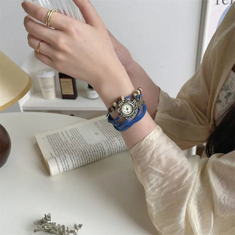 Elegant Fashion Ladies Dress Watches Vintage Wristwatches for Women Leatcher Band Small Dial Female Quartz Watch Montre Femme